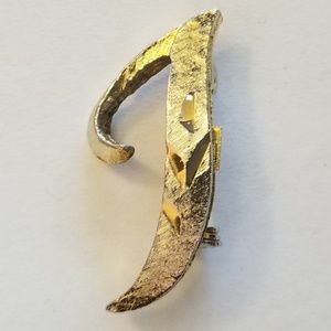 1960s Vintage Mamselle Cursive Monogram "I" Brooch